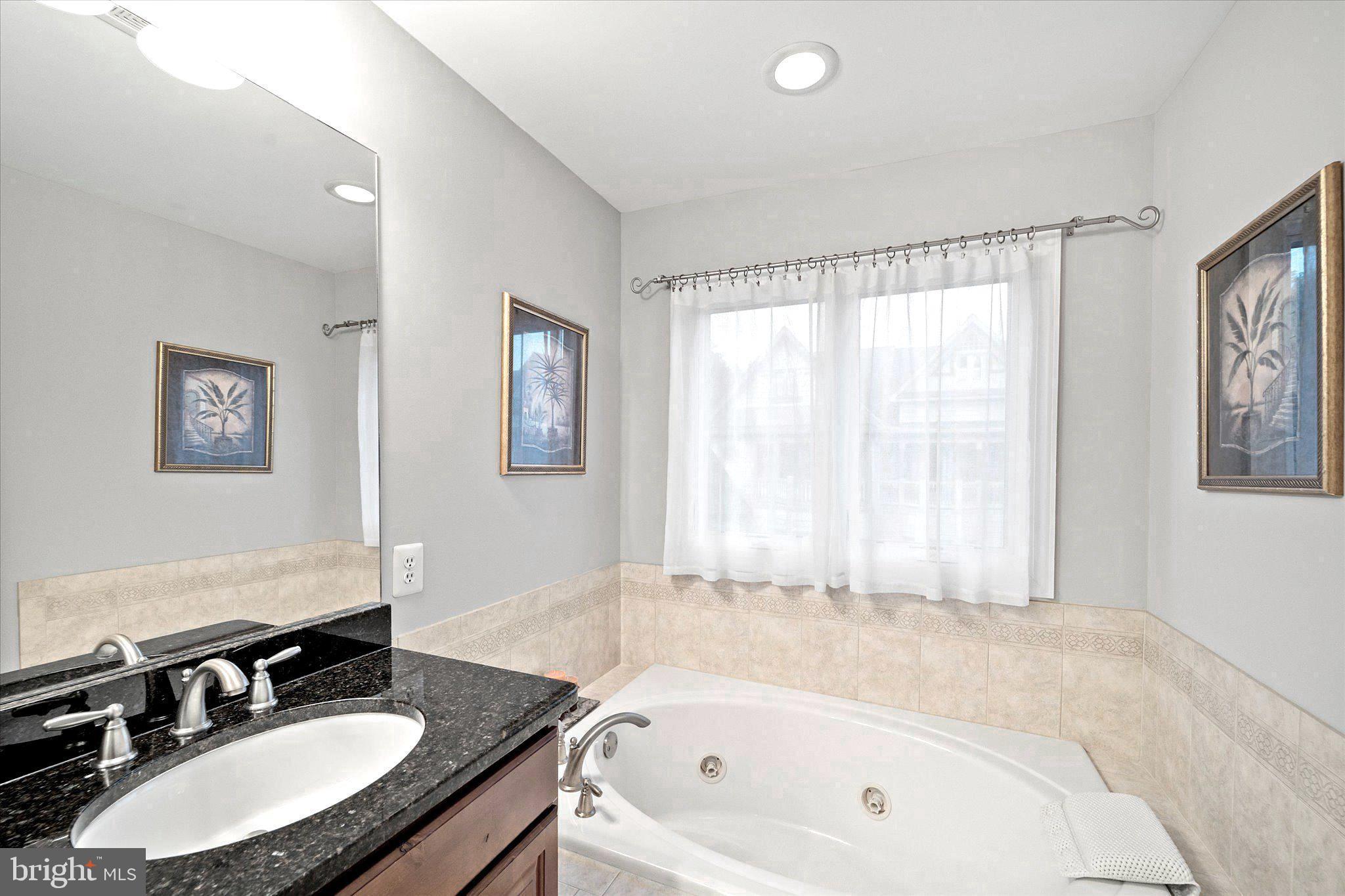 229 Mill St