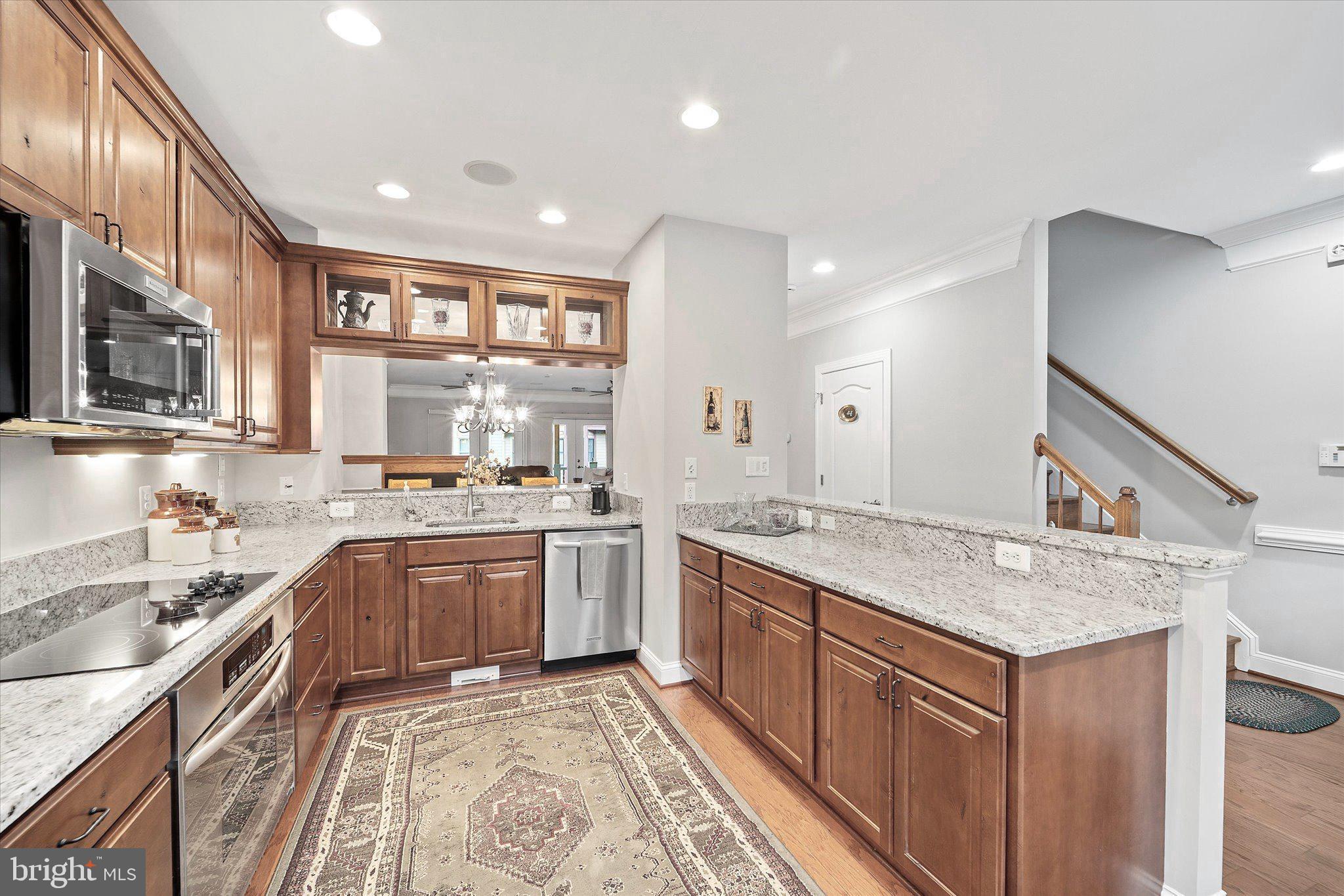 229 Mill St