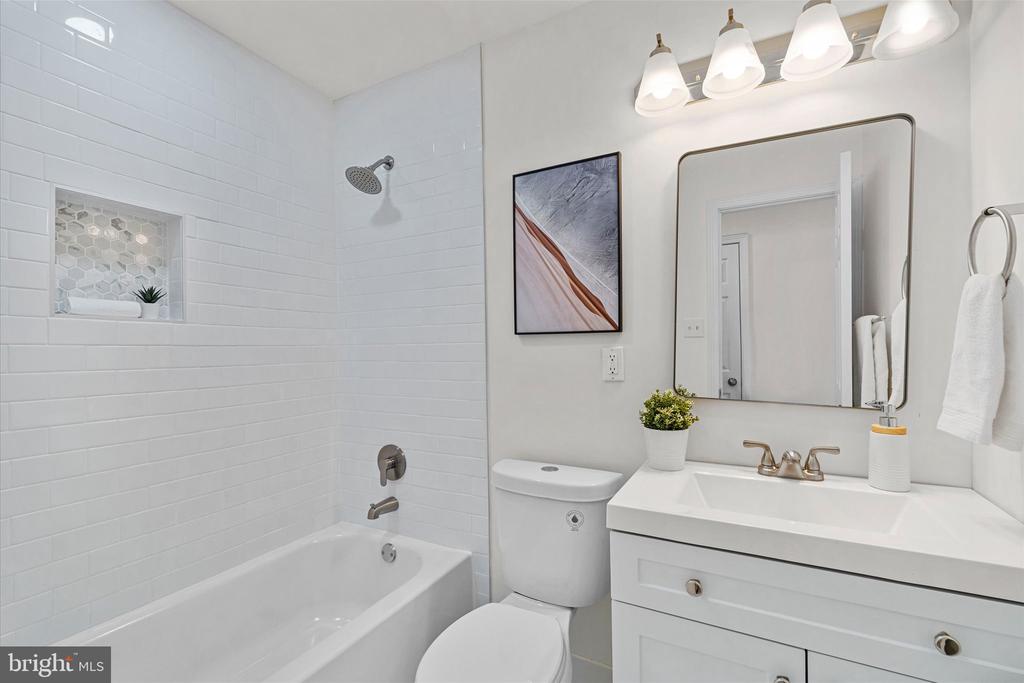 13708 GILBERT ROAD