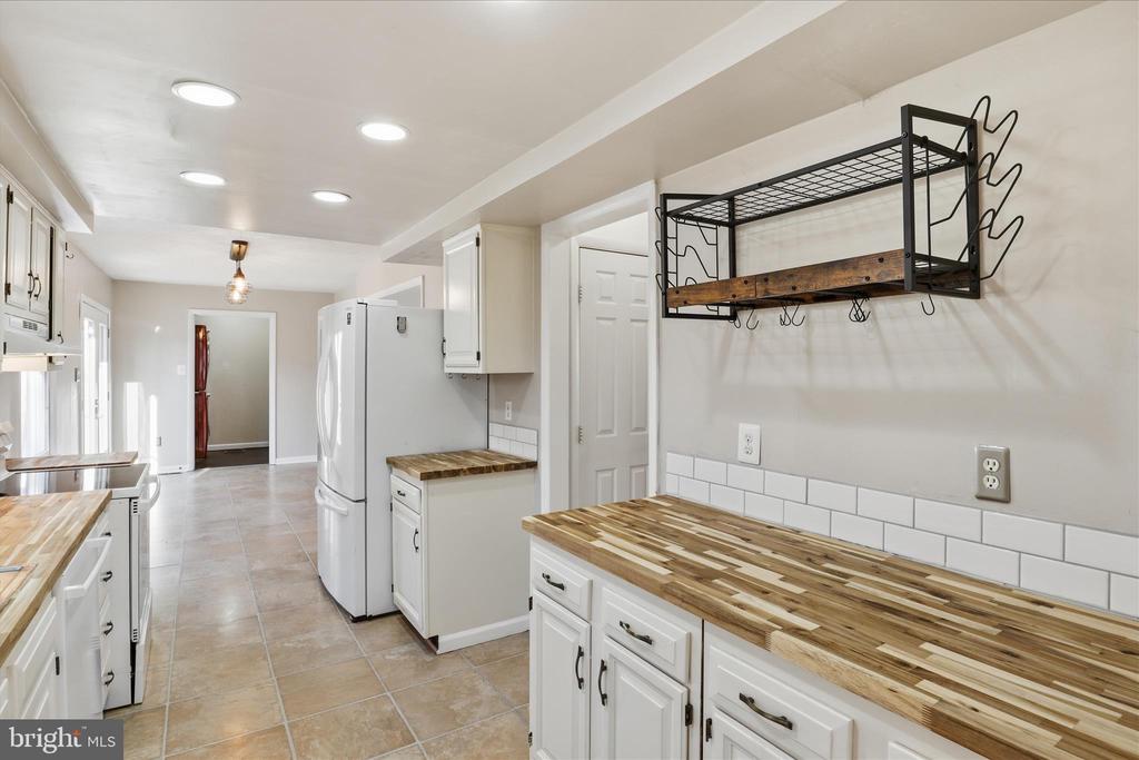 4170 PADGETT DRIVE