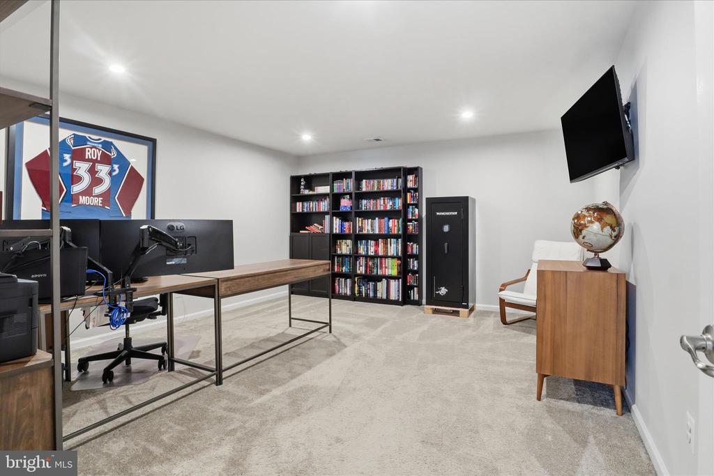 12433 SOUTHINGTON DRIVE