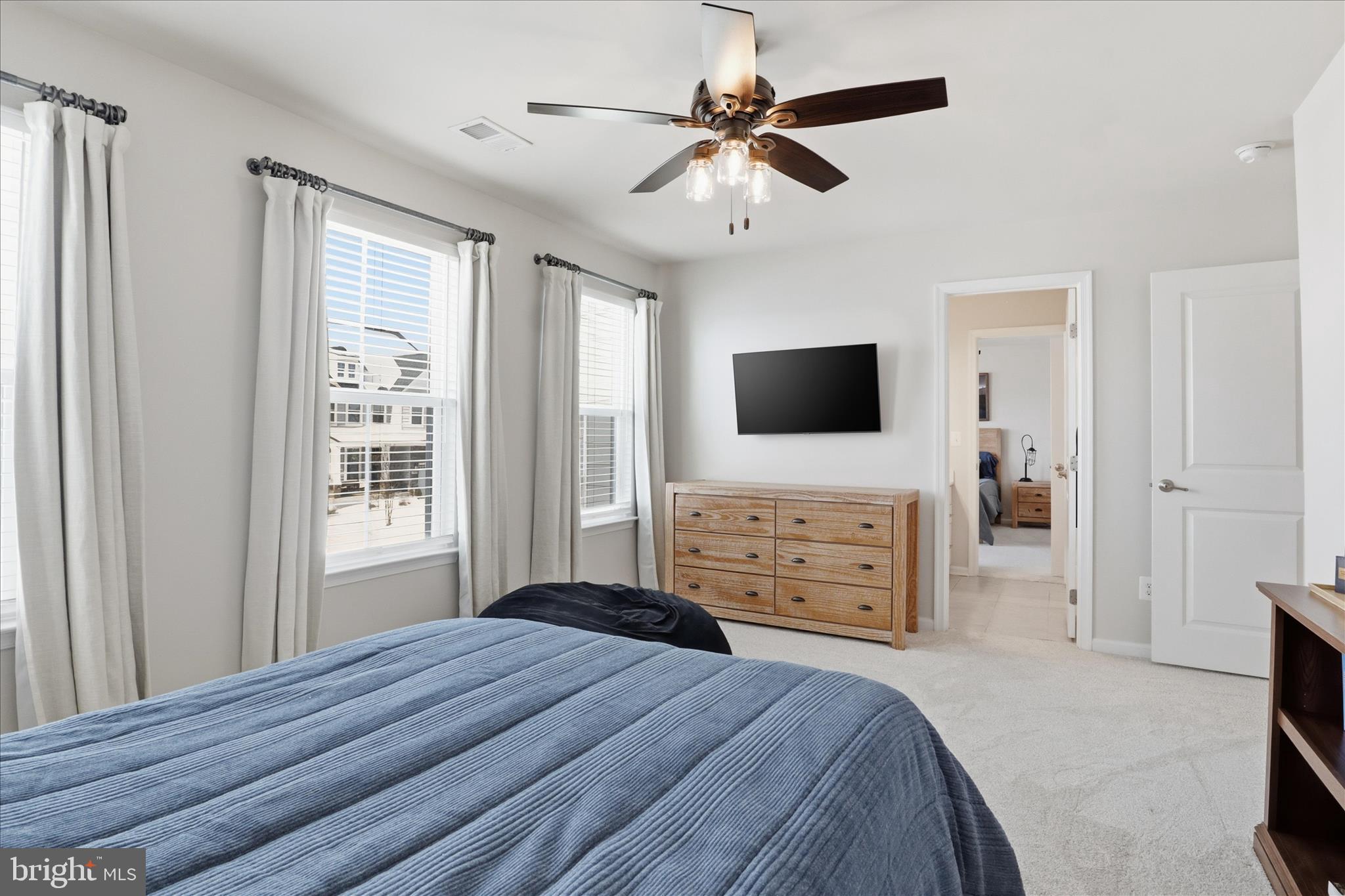 12433 SOUTHINGTON DRIVE