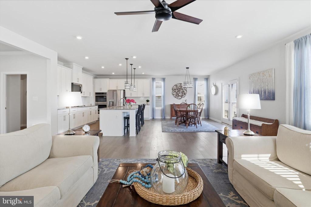 12433 SOUTHINGTON DRIVE