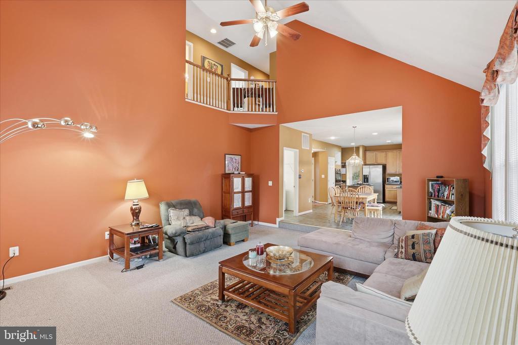 1805 EFTY COURT