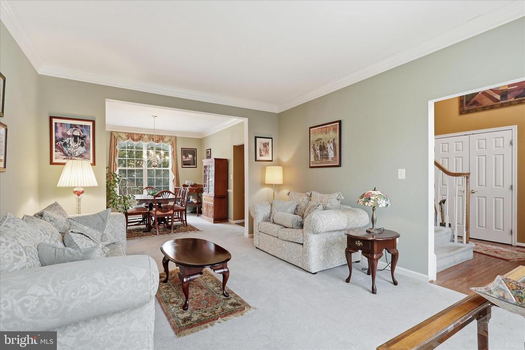 1805 EFTY COURT