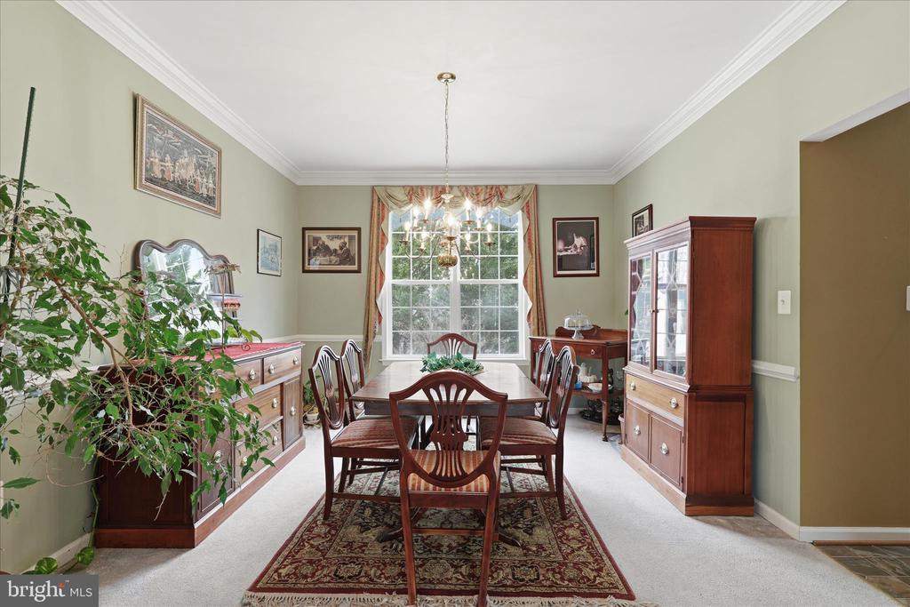 1805 EFTY COURT