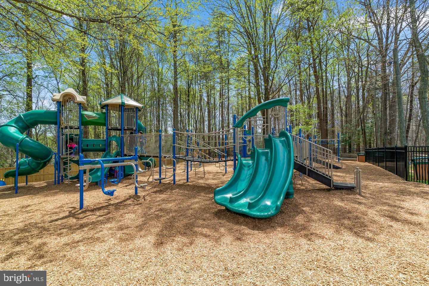 15401 SILVAN GLEN DRIVE