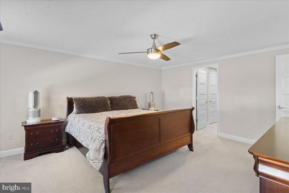 15401 SILVAN GLEN DRIVE