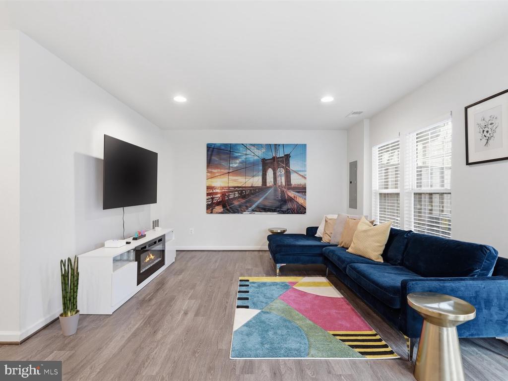 8280 CLAY LANE