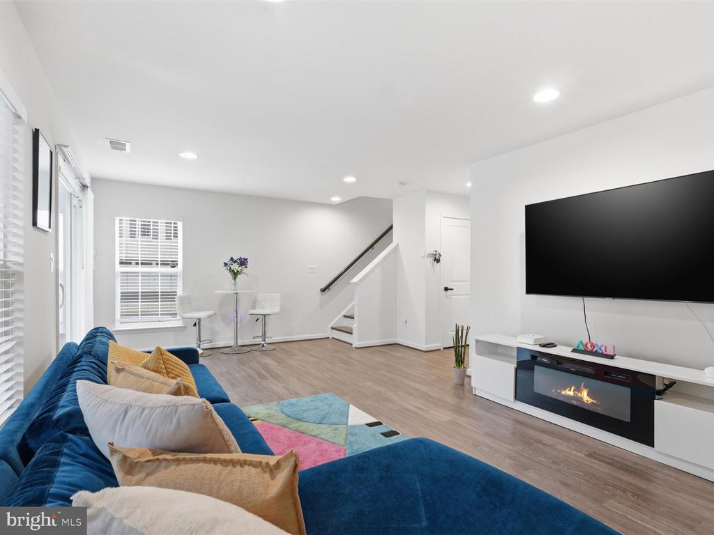8280 CLAY LANE