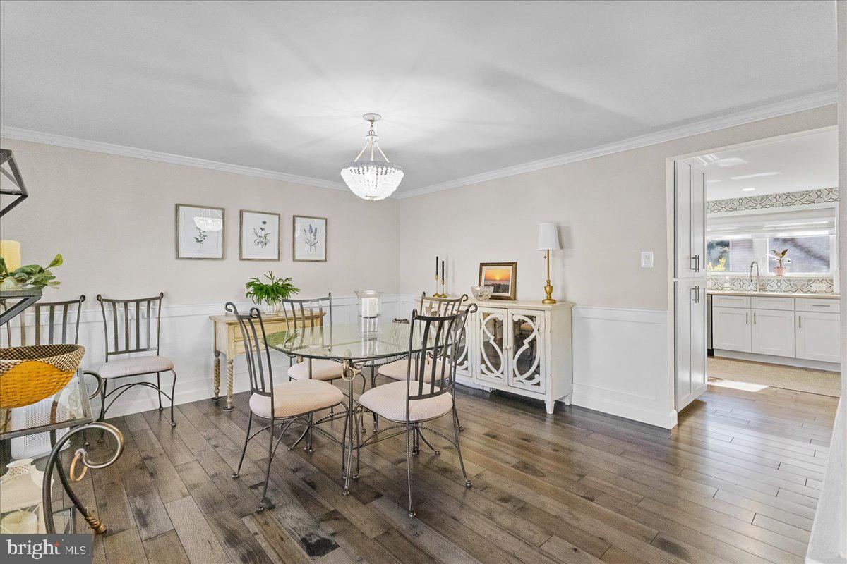 15401 SILVAN GLEN DRIVE