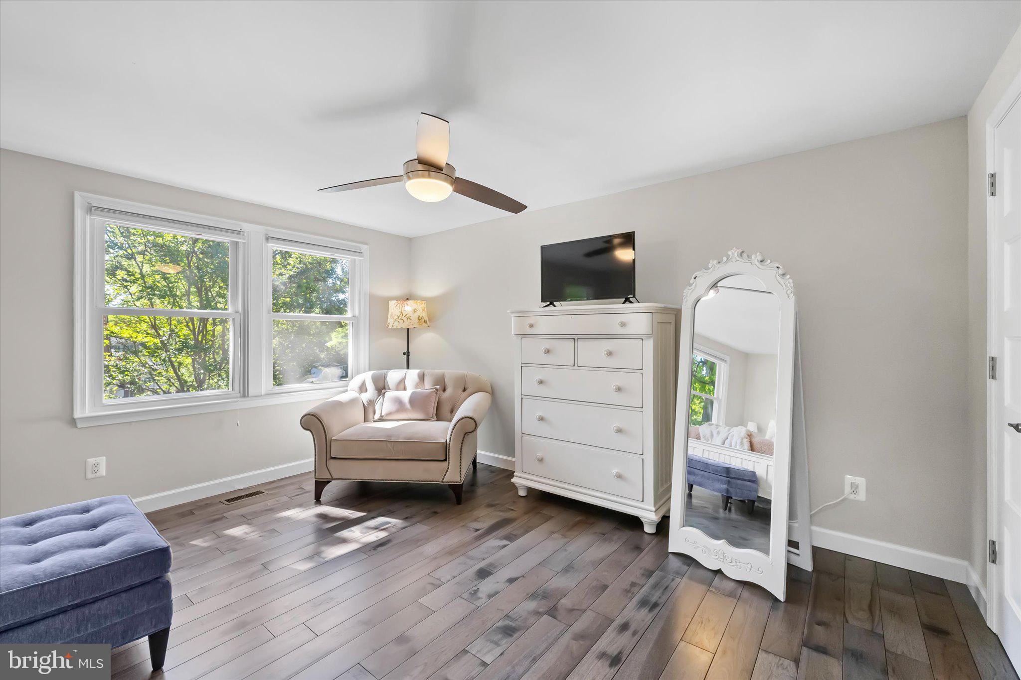 15401 SILVAN GLEN DRIVE