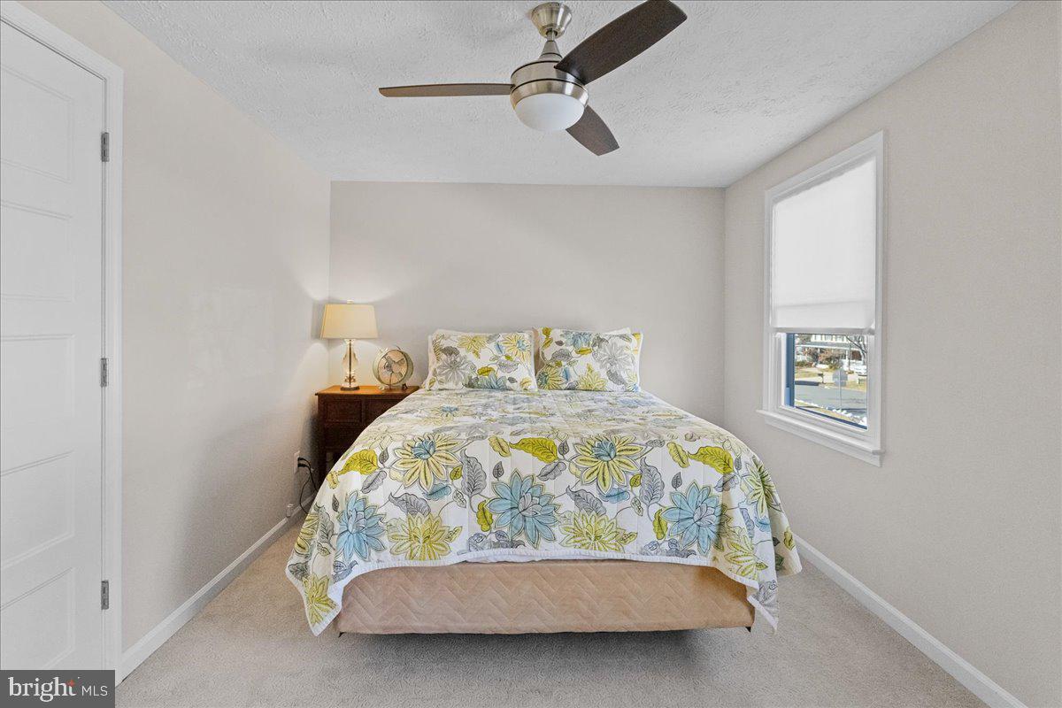 15401 SILVAN GLEN DRIVE