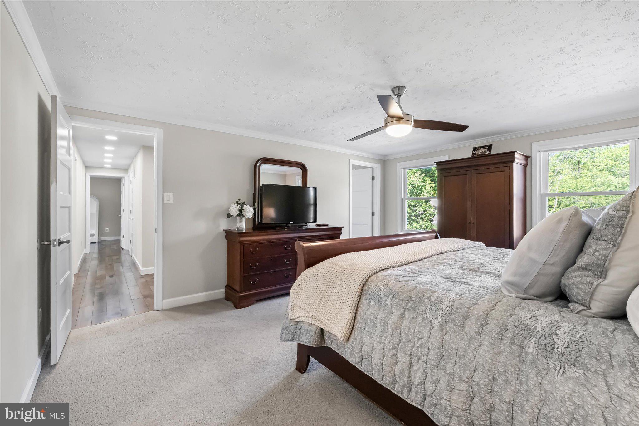 15401 SILVAN GLEN DRIVE