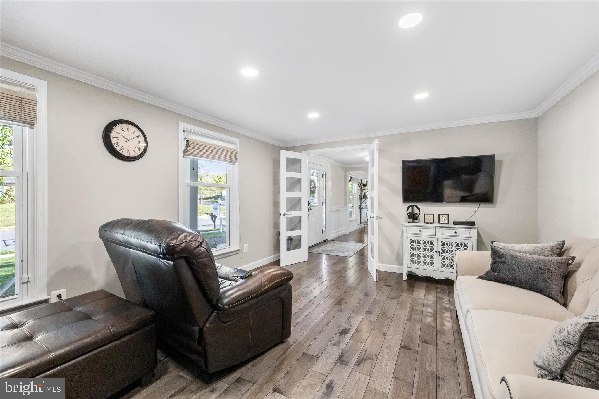 15401 SILVAN GLEN DRIVE