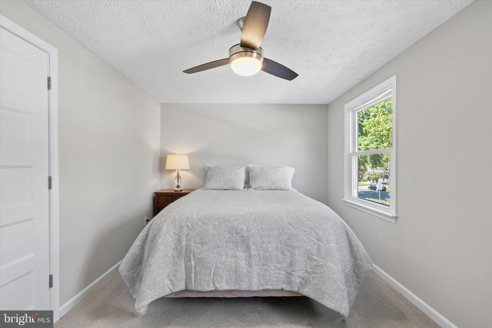 15401 SILVAN GLEN DRIVE