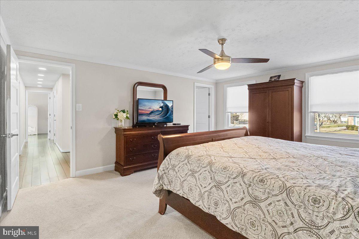 15401 SILVAN GLEN DRIVE