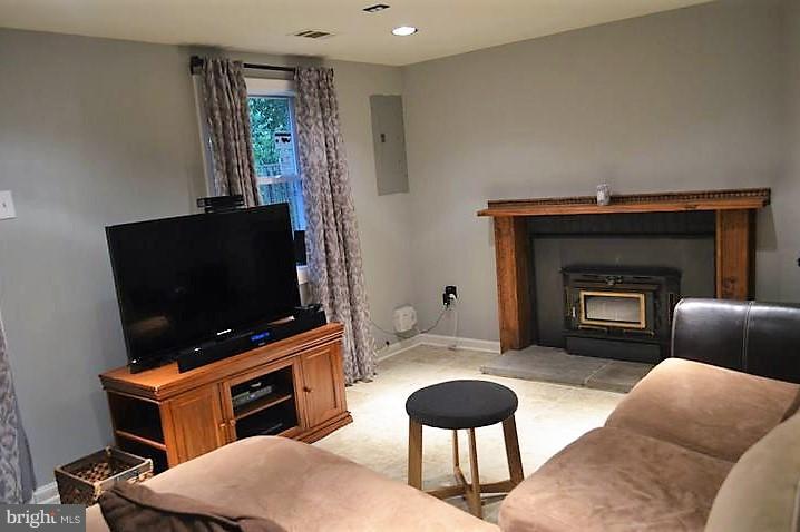 2022 MAYFLOWER DRIVE