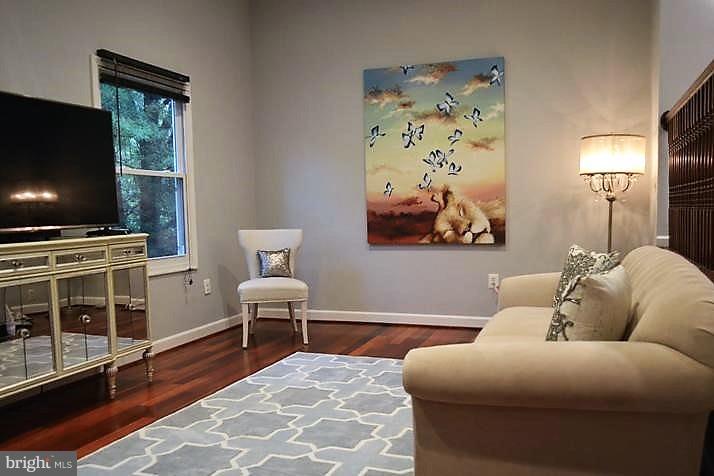 2022 MAYFLOWER DRIVE