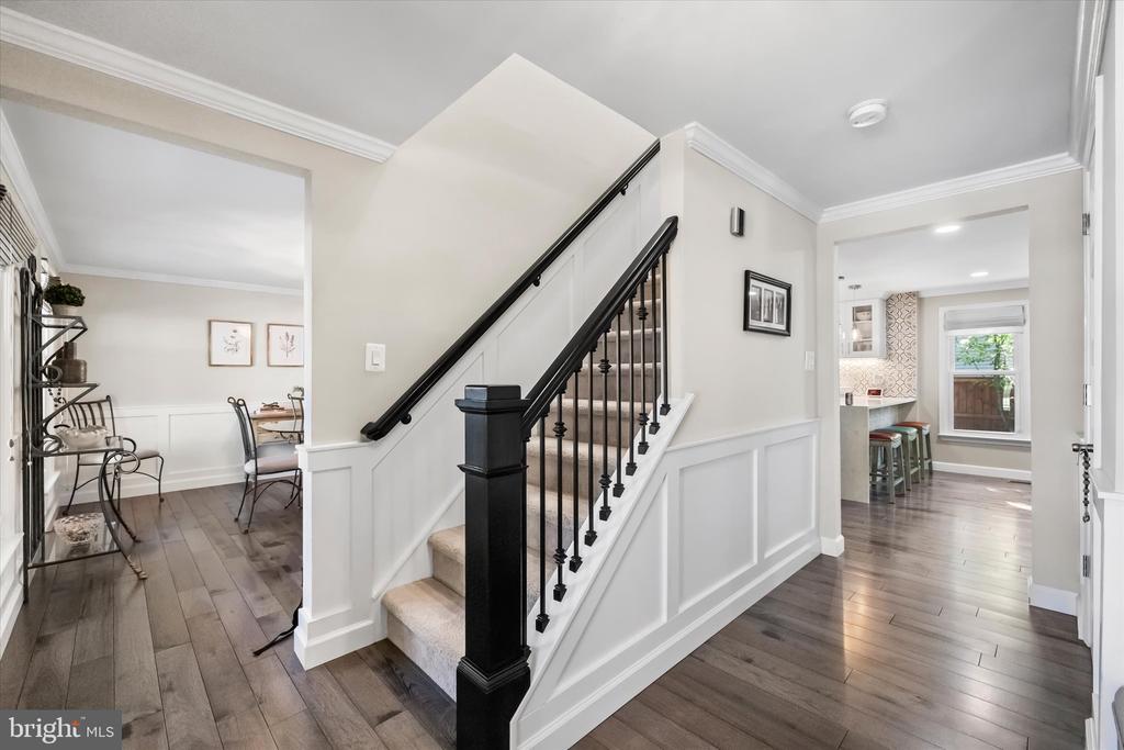 15401 SILVAN GLEN DRIVE