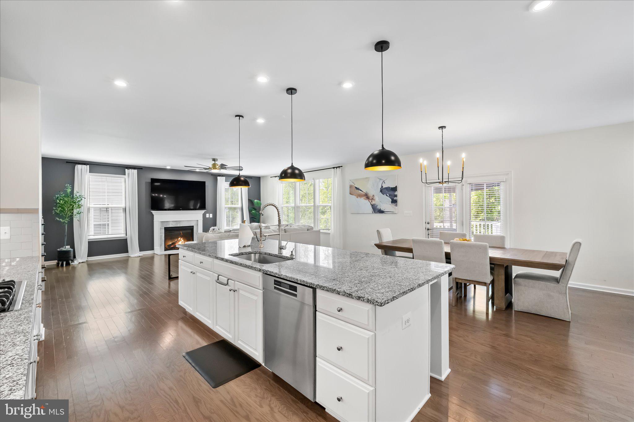 12428 SOUTHINGTON DRIVE
