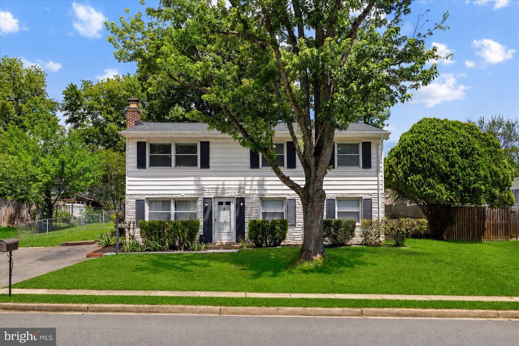 13009 KERRYDALE ROAD