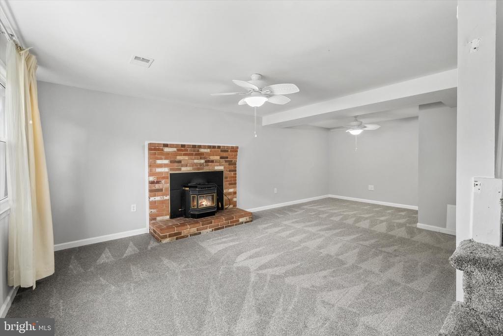 13009 KERRYDALE ROAD