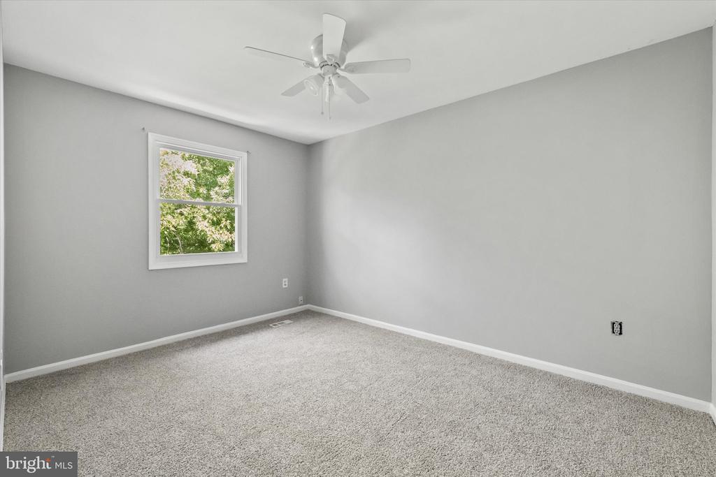 2022 MAYFLOWER DRIVE