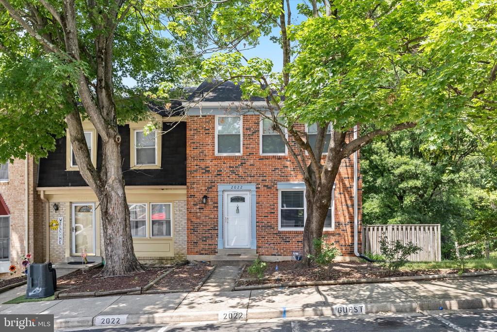 2022 MAYFLOWER DRIVE