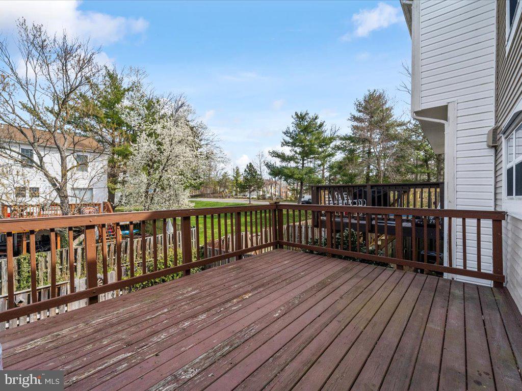 2904 MADEIRA COURT