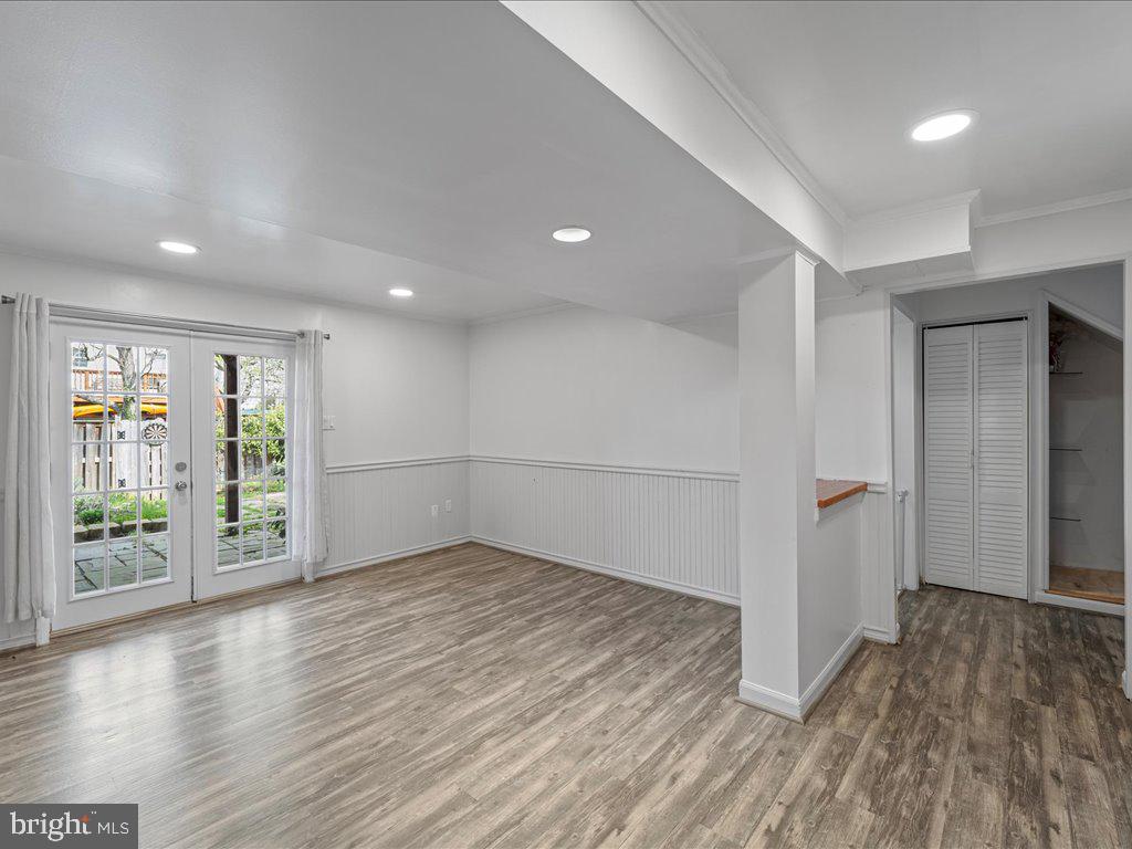 2904 MADEIRA COURT
