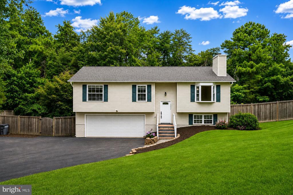 11617 LUCASVILLE ROAD