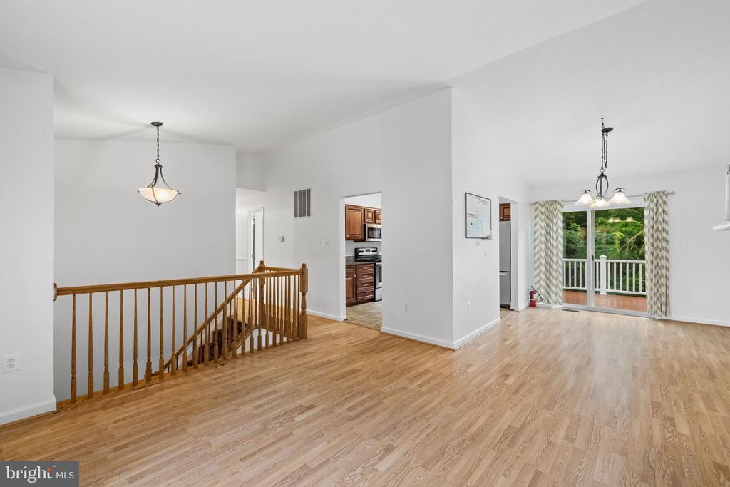 11617 LUCASVILLE ROAD