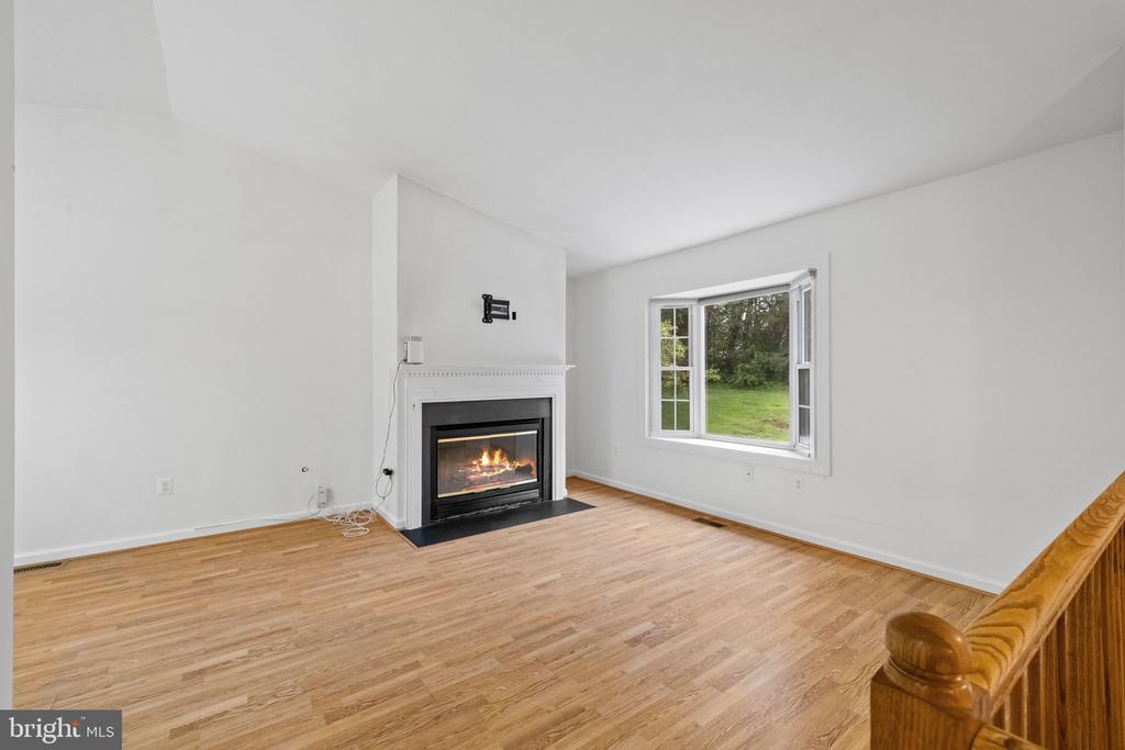 11617 LUCASVILLE ROAD