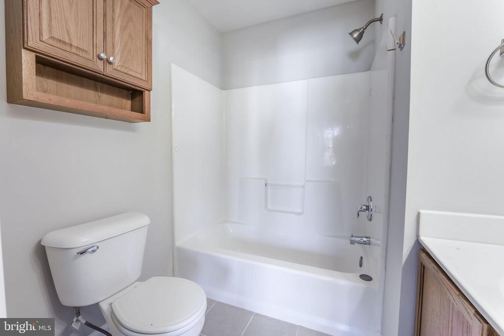 4352 NORMANDY CT