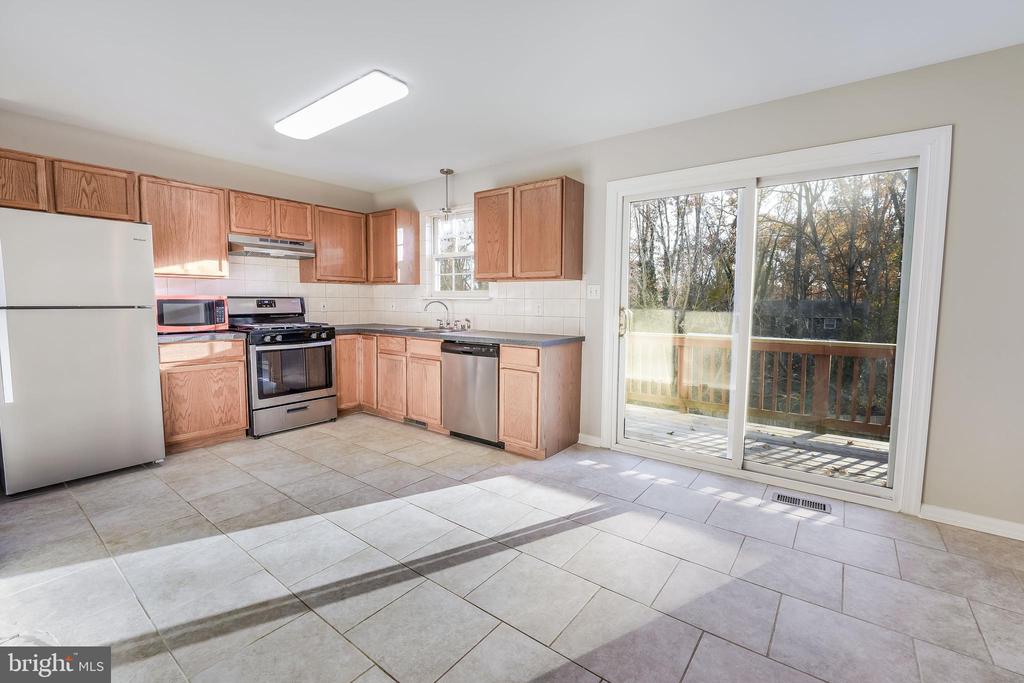 4352 NORMANDY CT