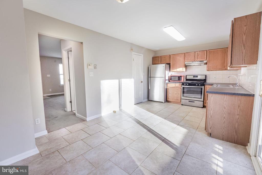 4352 NORMANDY CT