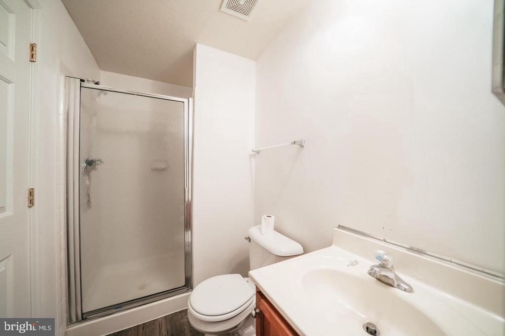4203 NORMANDY CT