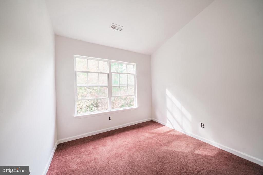 4203 NORMANDY CT