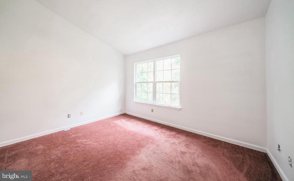 4203 NORMANDY CT