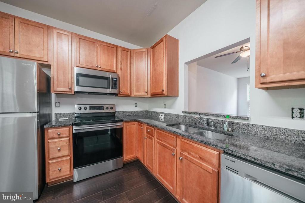 4203 NORMANDY CT