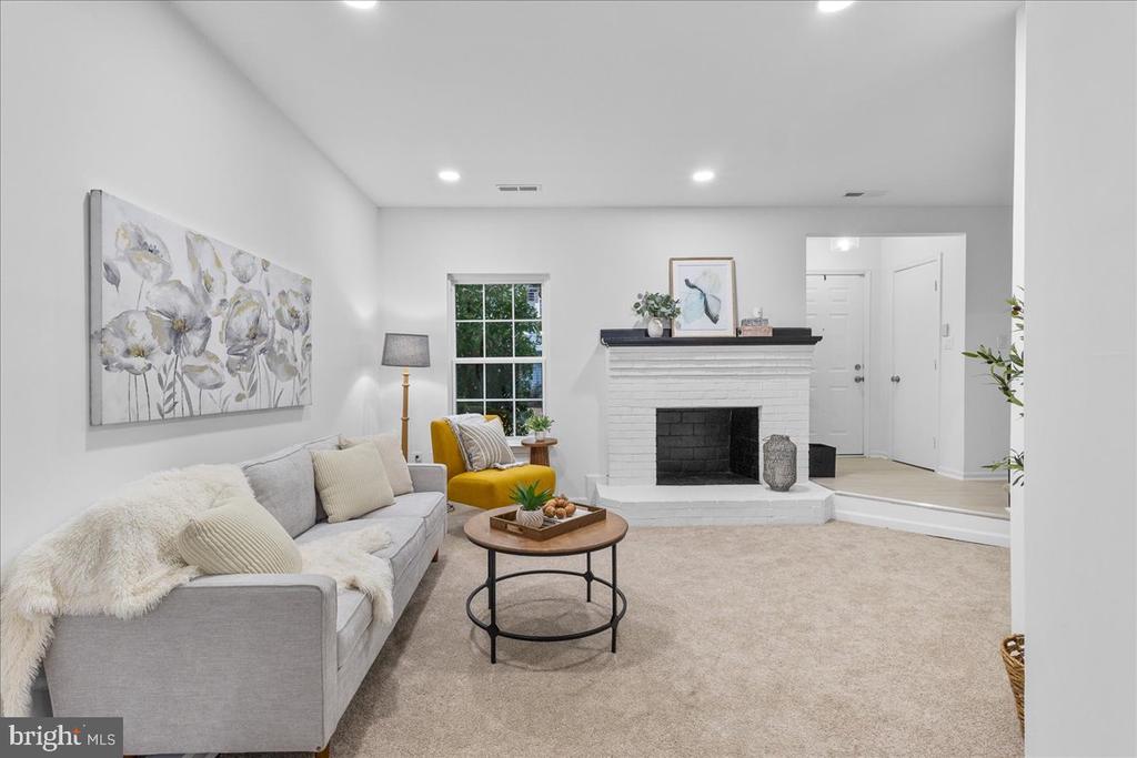 2227 ROCK CREEK ROAD