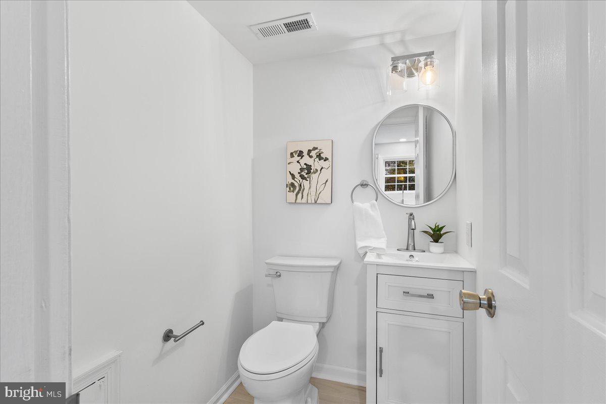 2227 ROCK CREEK ROAD