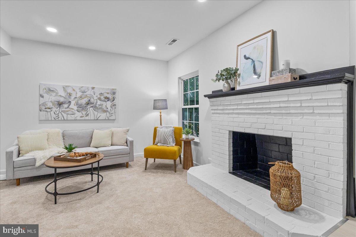 2227 ROCK CREEK ROAD