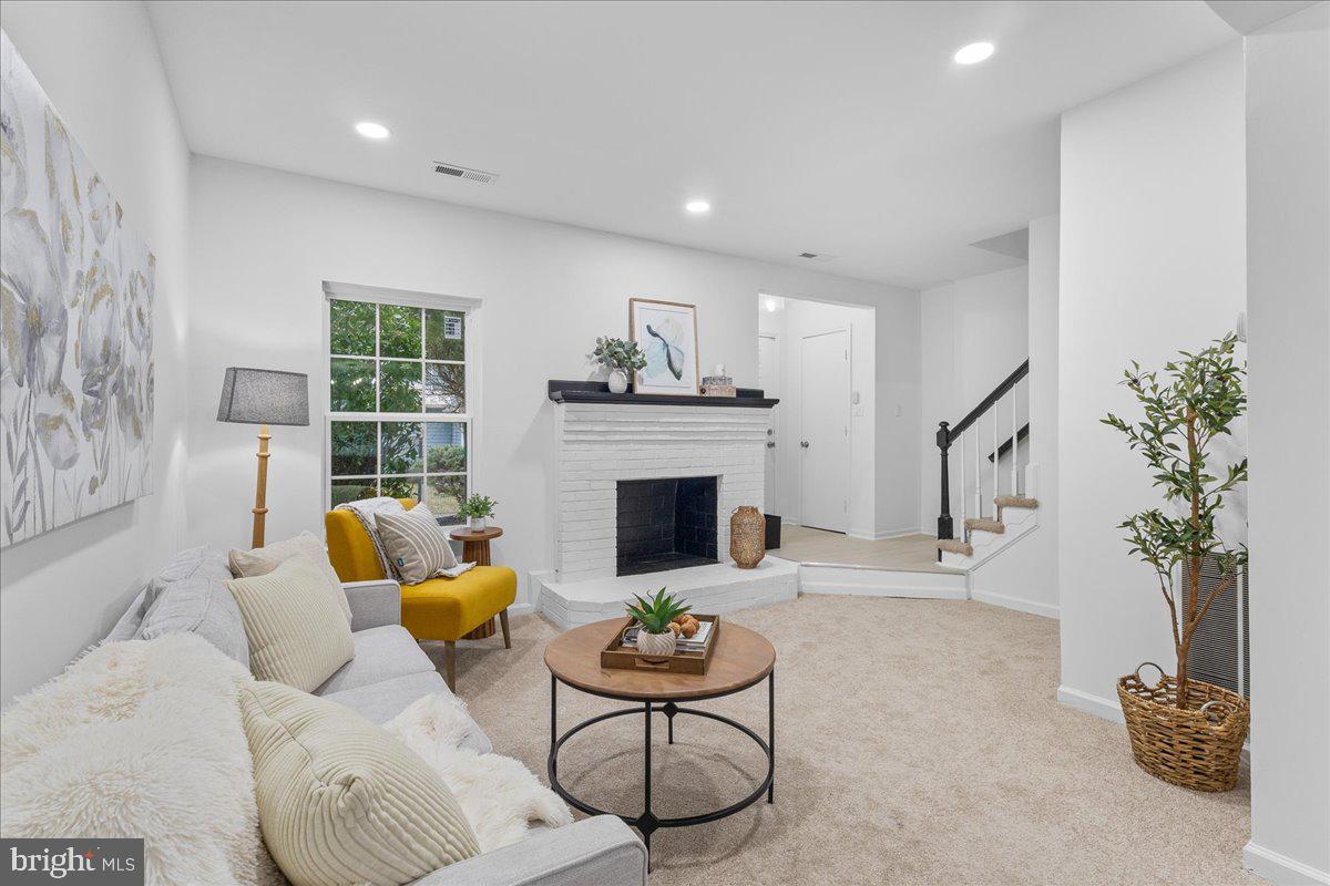 2227 ROCK CREEK ROAD