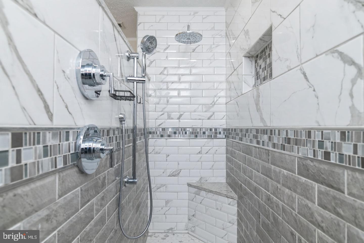 6100 SUNNY MEADOWS DRIVE