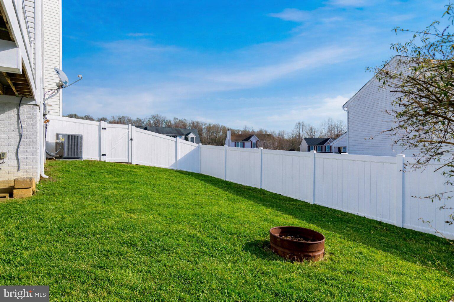 6100 SUNNY MEADOWS DRIVE