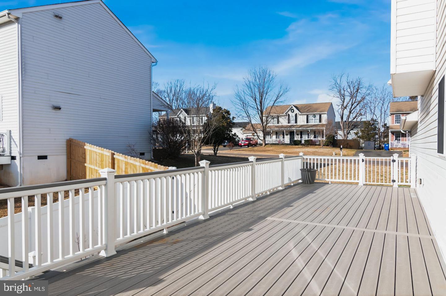 6100 SUNNY MEADOWS DRIVE