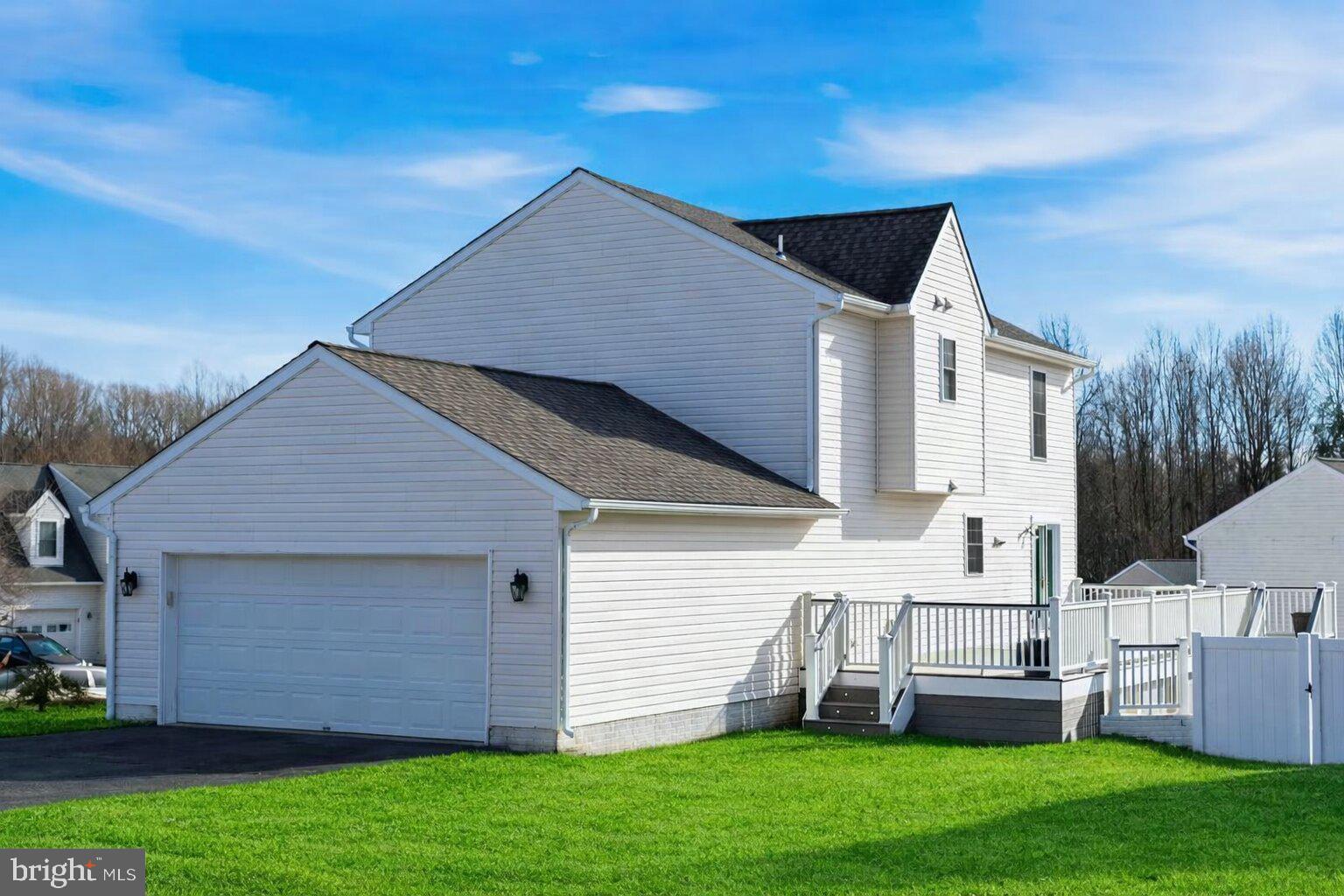 6100 SUNNY MEADOWS DRIVE