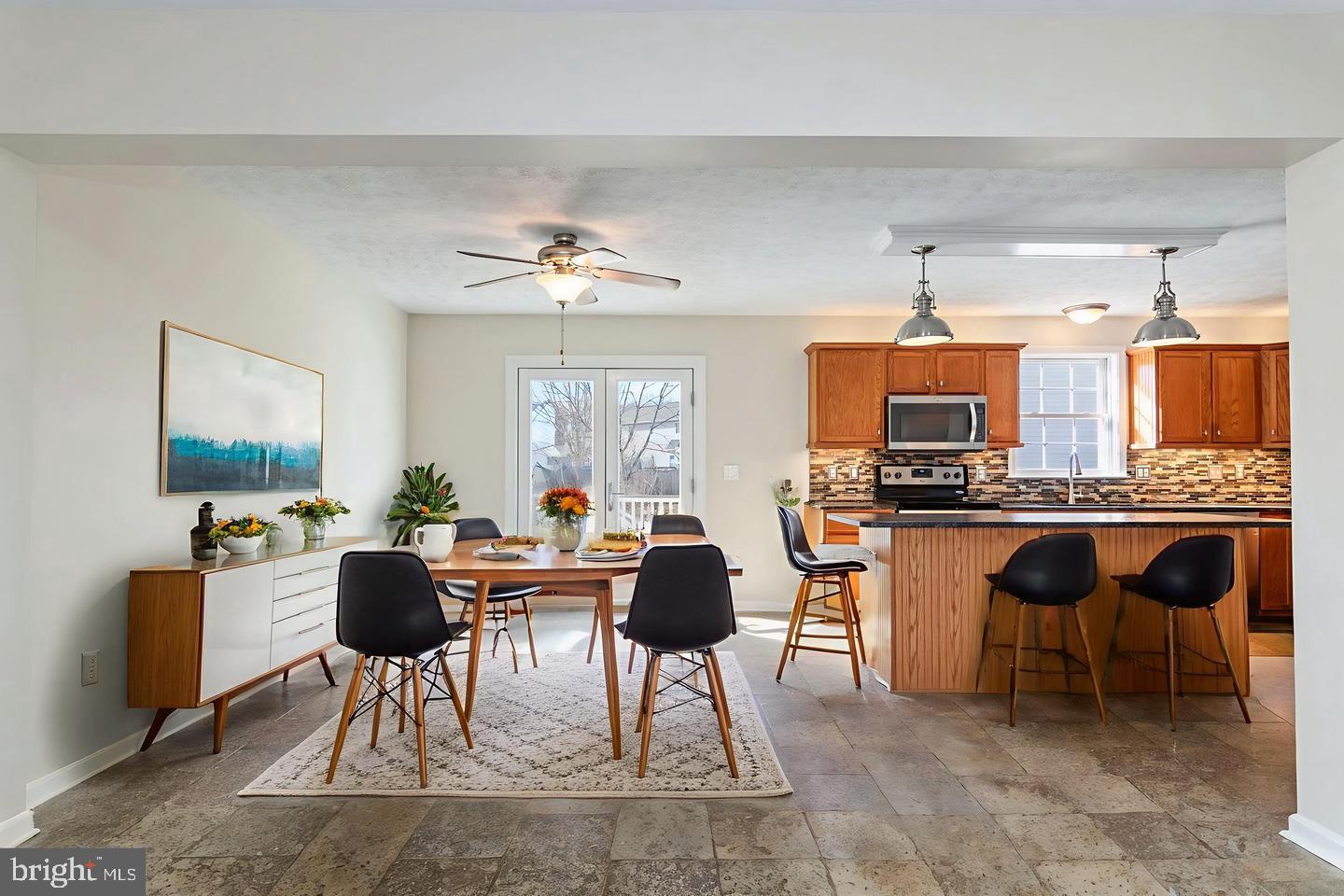 6100 SUNNY MEADOWS DRIVE